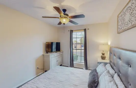 754e16072480493387ab3fa4f7e829c1 LargeOriginal.jpg