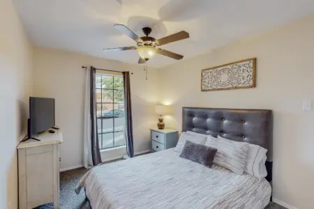 9f8fb4c5f44d4ede857528e77aa8f27a LargeOriginal.jpg