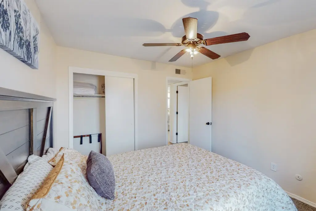 b67d9cbcad36409e883303e7af9a725c LargeOriginal.jpg